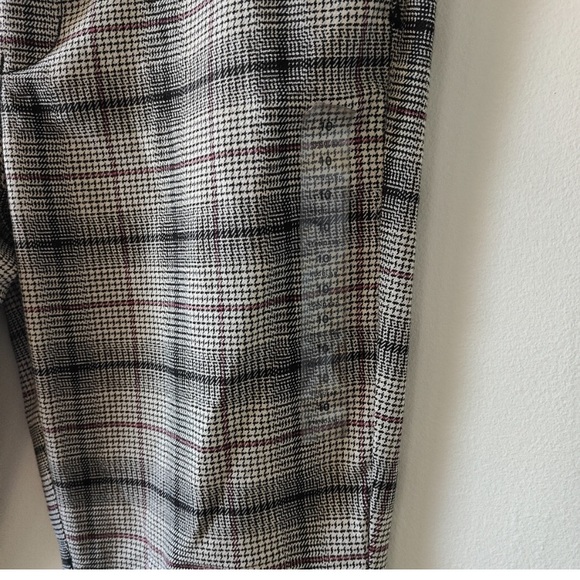 NWT American Eagle Women White Super High-Waisted Plaid Skinny Pant Size 10 crop - Picture 4 of 5